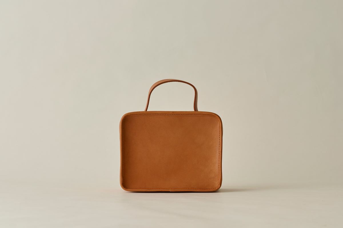 LIMITED】Camel Leather Mini Book Bag -EARTH LEATHER