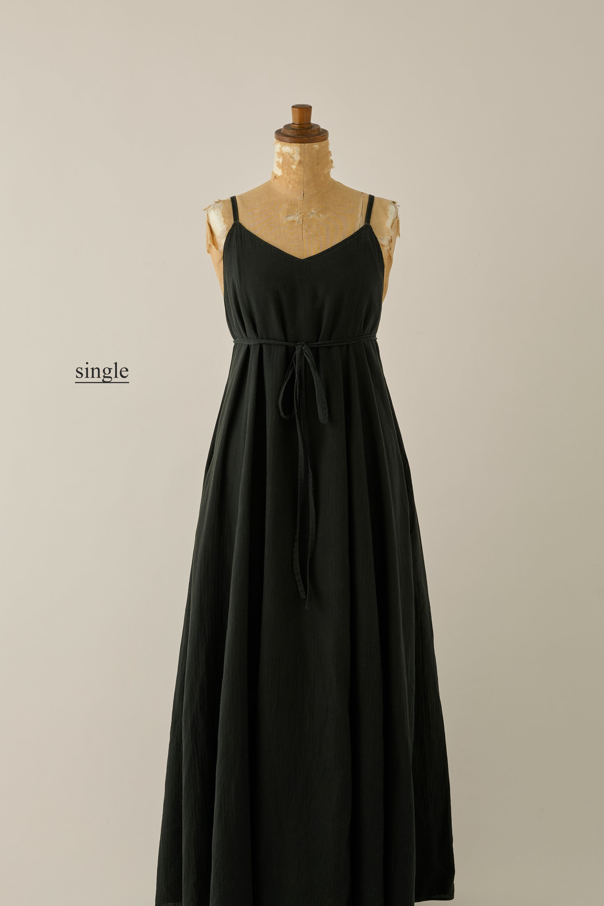 lifestylist ライフスタイリスト　Calm Dress kuro S Calm Dress kuro │ LIFESTYLIST