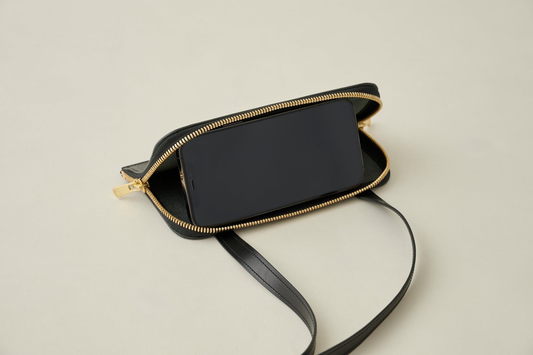 バッグ LIFESTYLIST Leather Document Case Leather Document Case / Small │ LIFESTYLIST