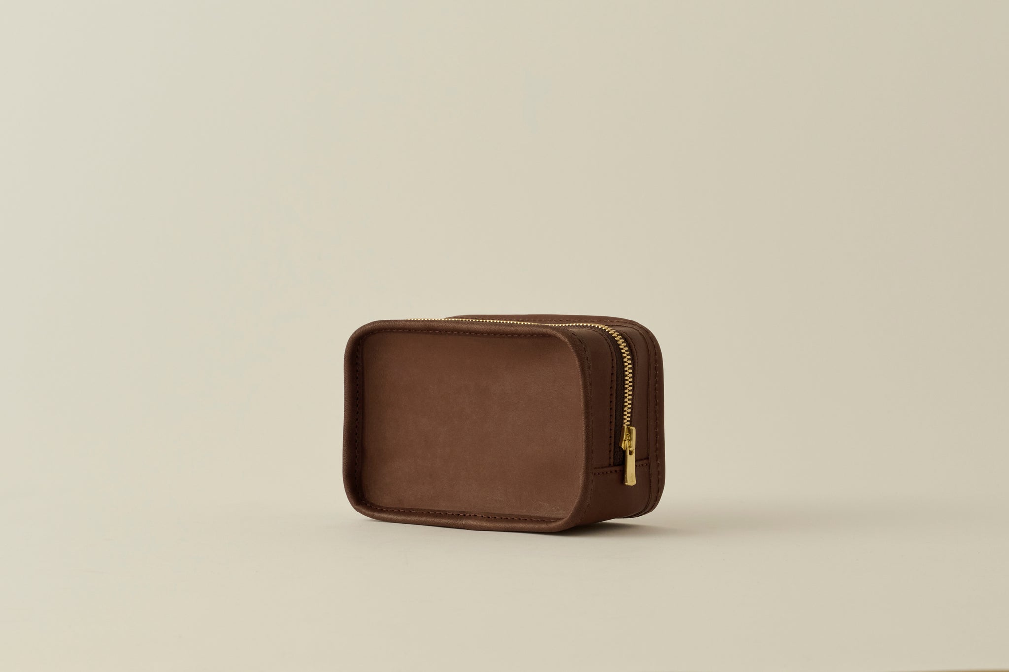 250318_48_549b0b45-e4c4-44a1-